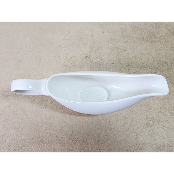 Martha Stewart Gravy Boat Sauceboat Bowl Pitcher White Porcelain Dinnerware - Picture 8 of 11